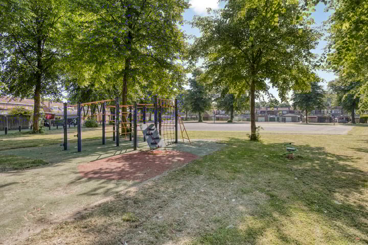 Foto 38 van Resedastraat 37