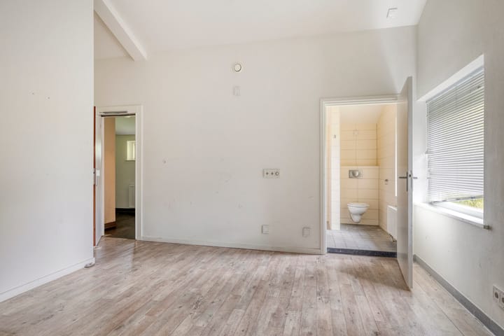 Foto 13 van Prelaatweg 6