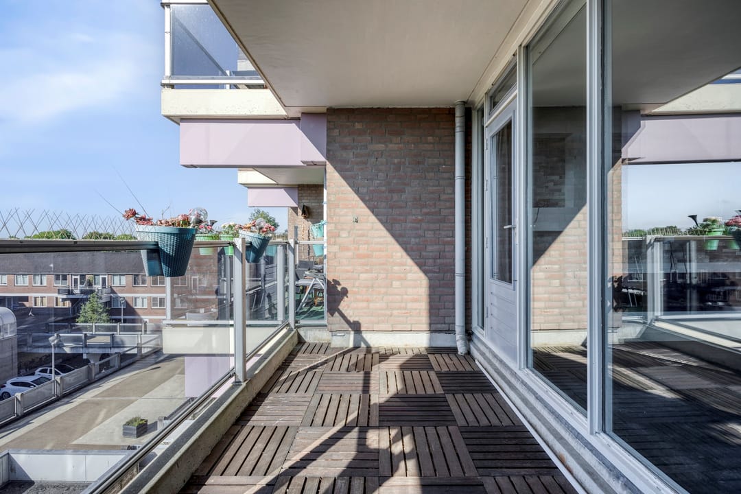 Photo 2 of Prattenburg 91