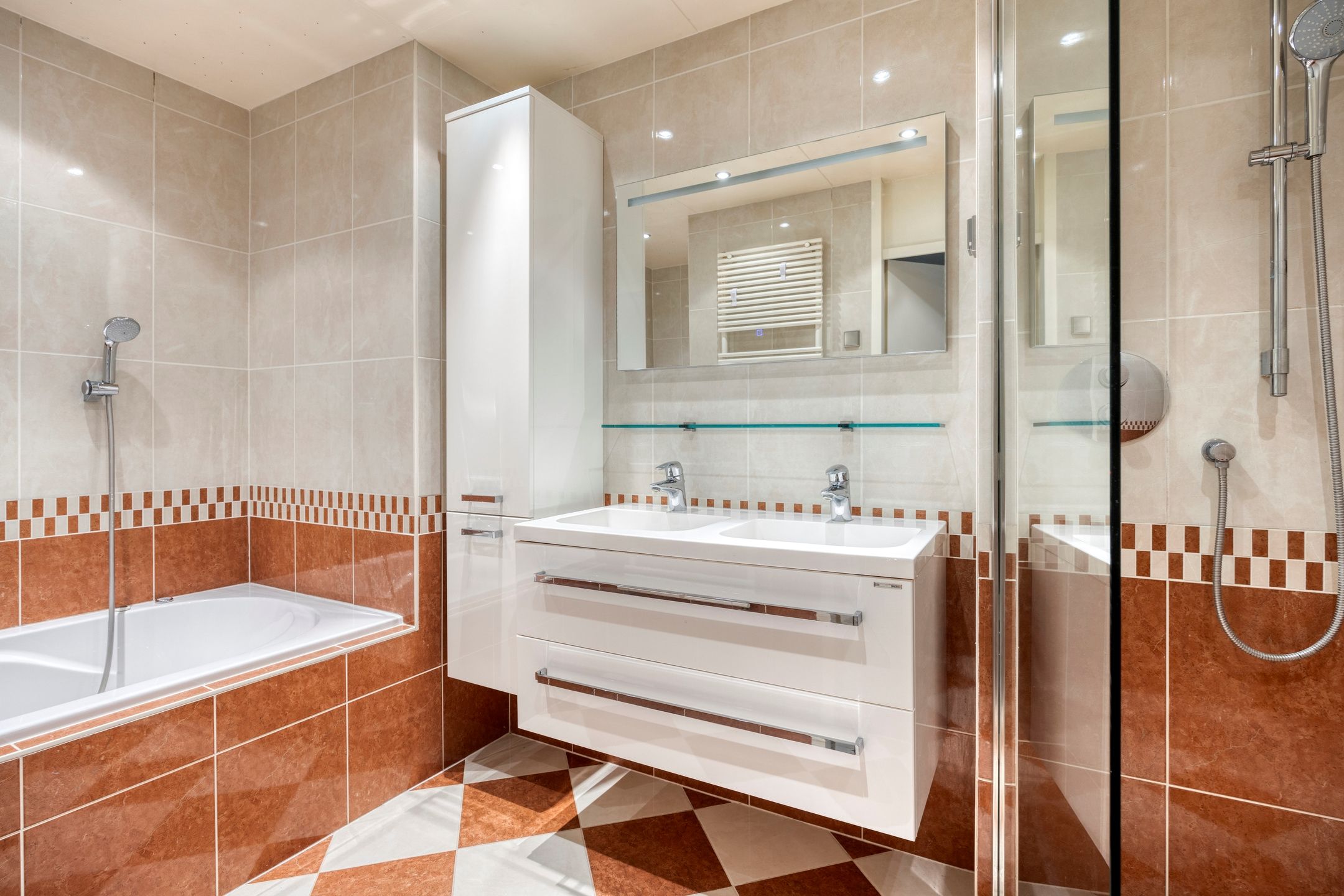 Photo 3 of Prattenburg 91