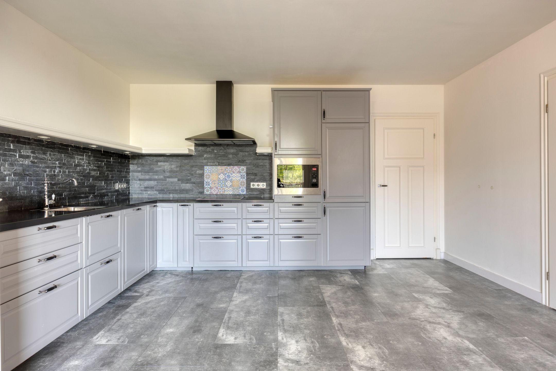 Photo 15 of Prattenburg 91