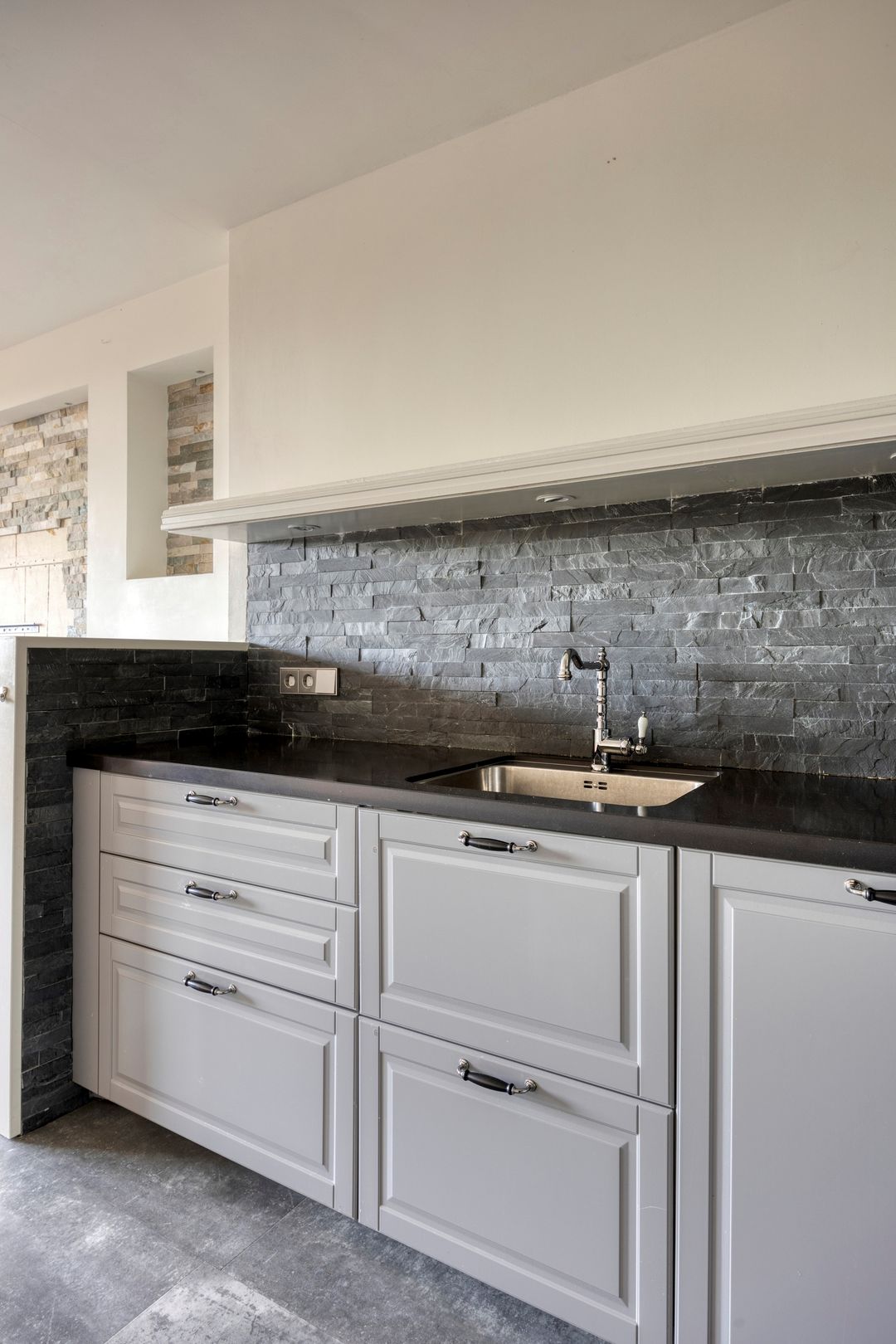 Photo 17 of Prattenburg 91