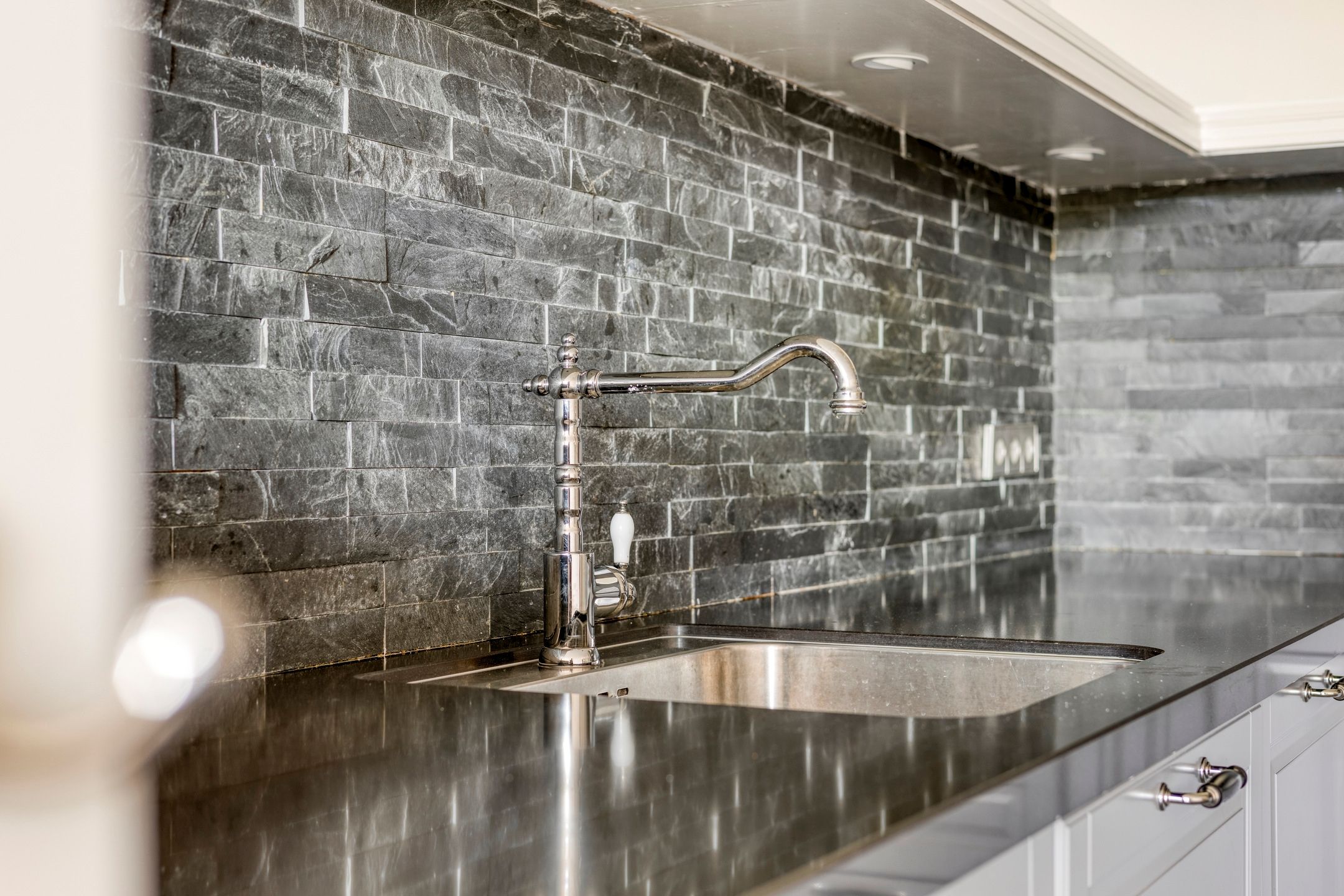 Photo 18 of Prattenburg 91