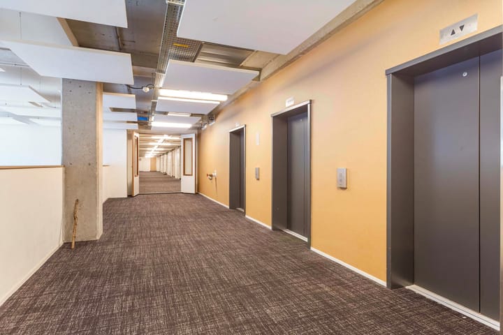 Foto 10 van Van Vollenhovenstraat 3-118