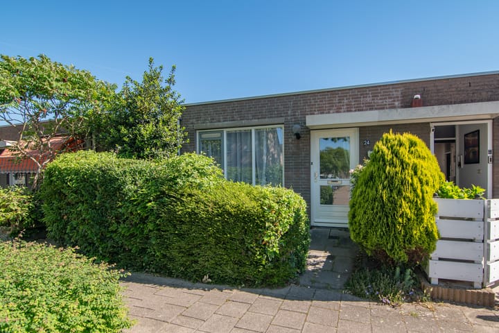 Foto 3 van Bermudablauw 24