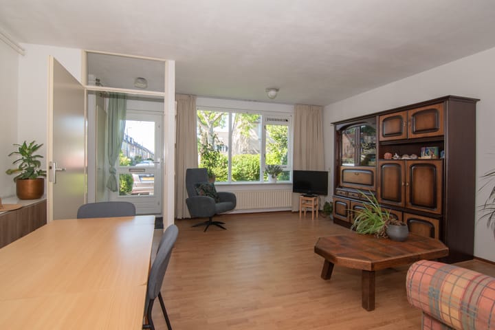 Foto 7 van Bermudablauw 24