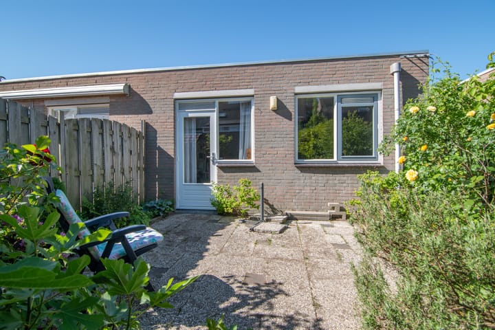 Foto 19 van Bermudablauw 24