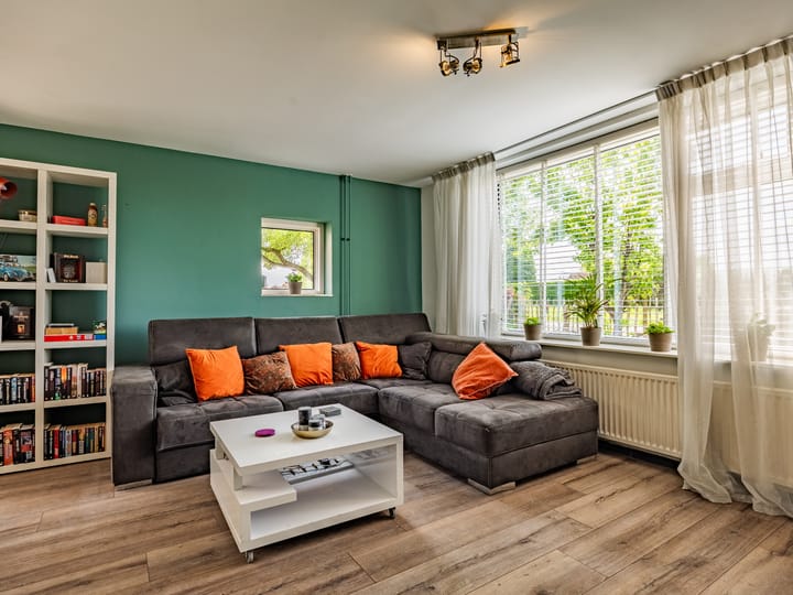 Foto 8 van Angerensestraat 30