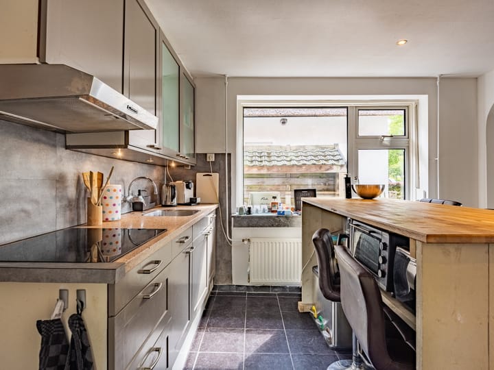 Foto 13 van Angerensestraat 30