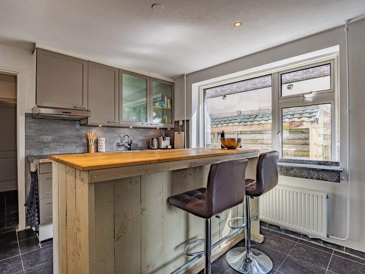 Foto 12 van Angerensestraat 30