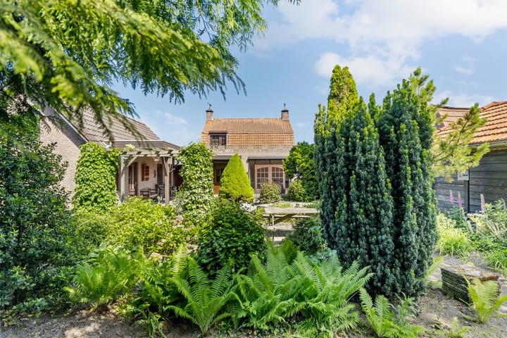 Foto 41 van Rembrandtlaan 13