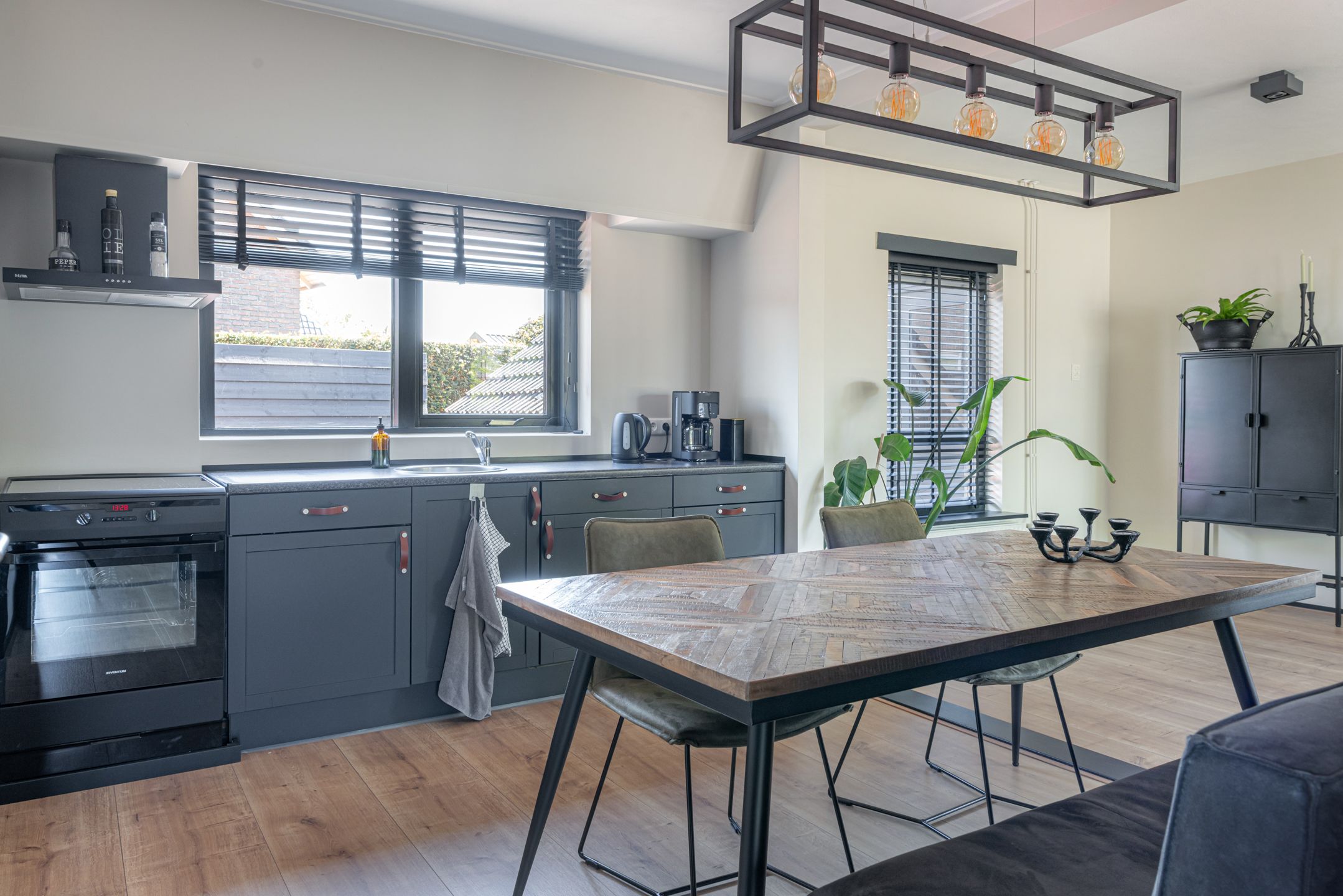 Foto 9 van Buitensingel 1