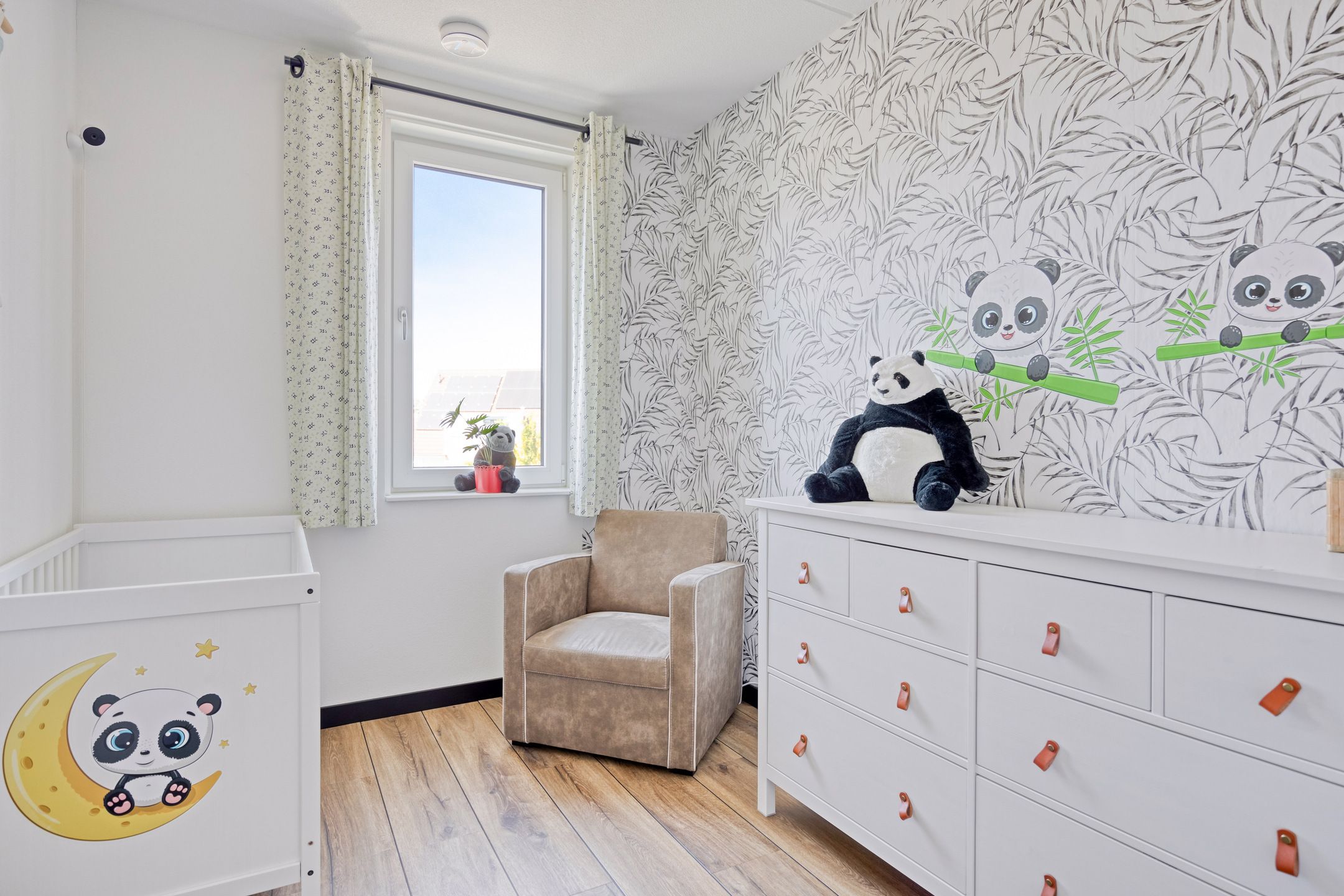 Foto 15 van De Veilingmeester 8