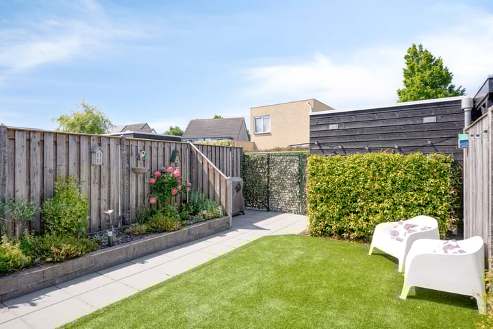 Foto 23 van De Veilingmeester 8