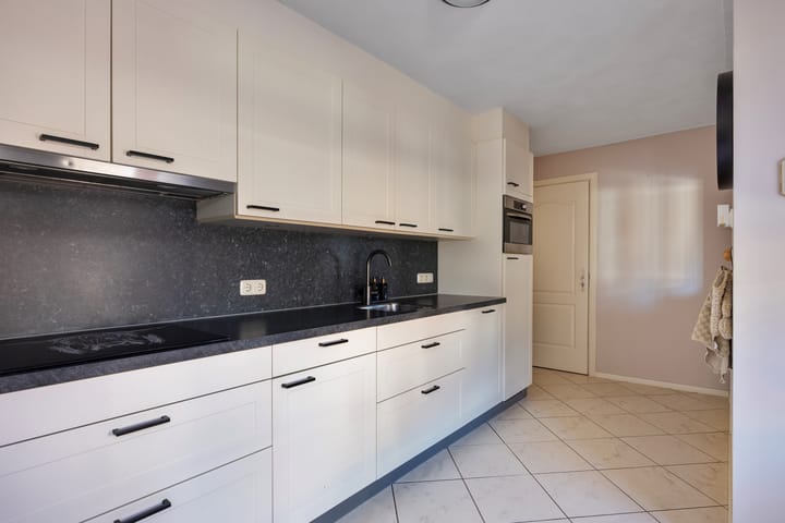 Photo 3 of Ter Apelkanaal Oost 87