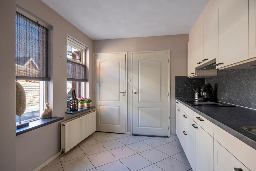 Photo 7 of Ter Apelkanaal Oost 87