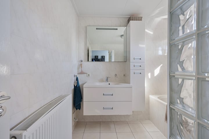 Photo 13 of Ter Apelkanaal Oost 87