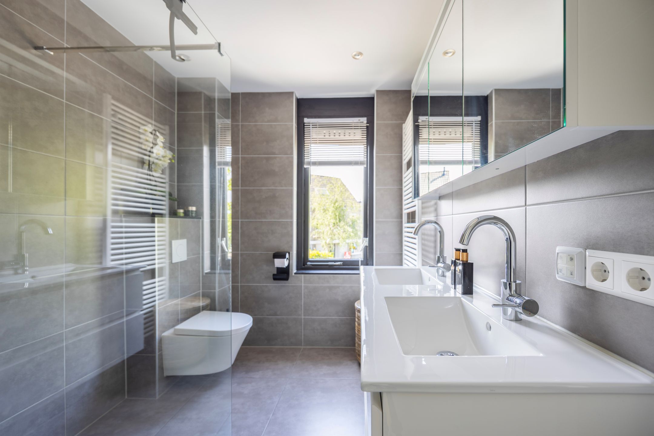 Foto 3 van Floraronde 12