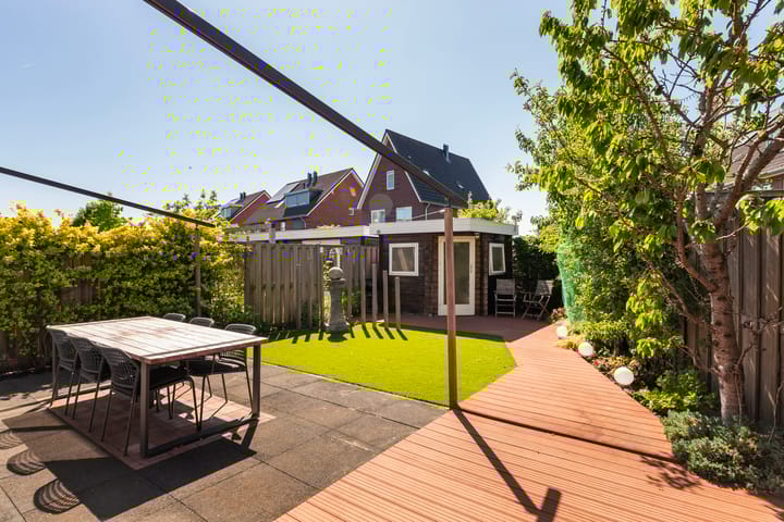 Foto 19 van Pergolesilaan 1