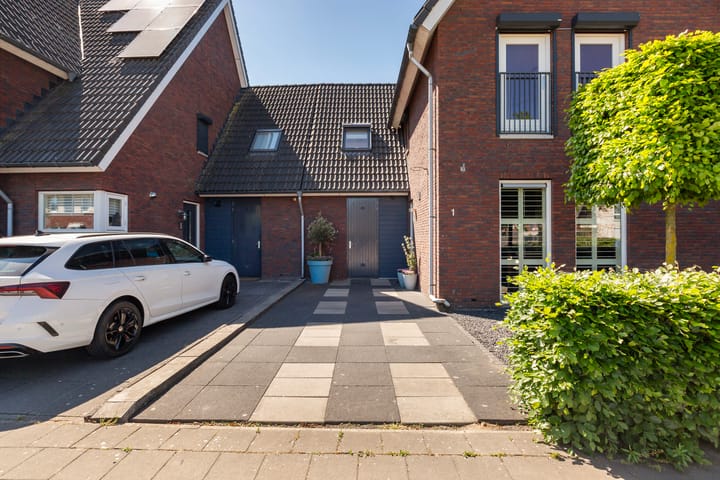 Foto 8 van Pergolesilaan 1