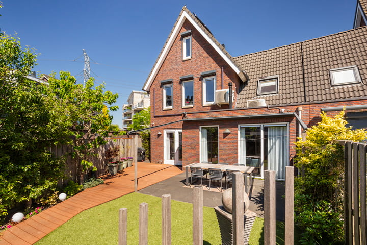 Foto 22 van Pergolesilaan 1