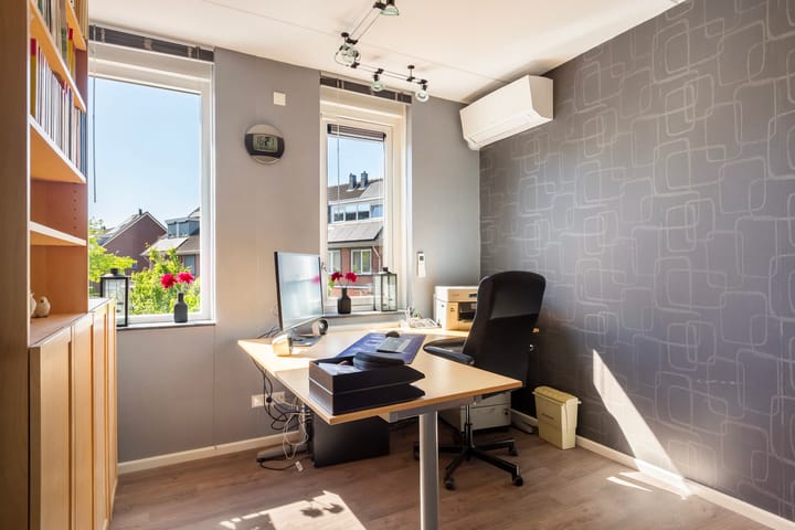 Foto 35 van Pergolesilaan 1