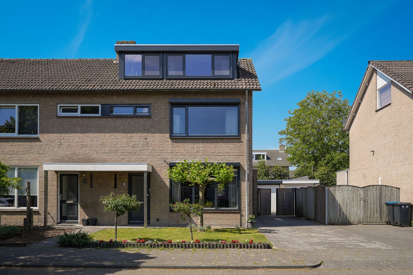 Foto 40 van Albert Botslaan 17