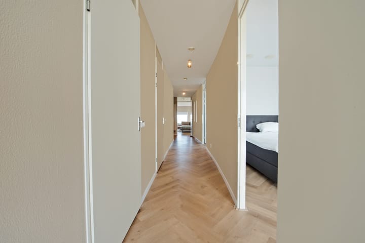 Foto 25 van Forel 196