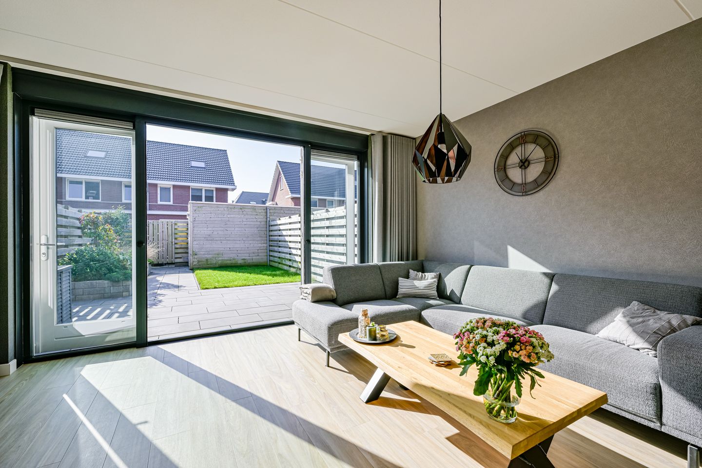 Foto 10 van Burgemeester Avisstraat 14