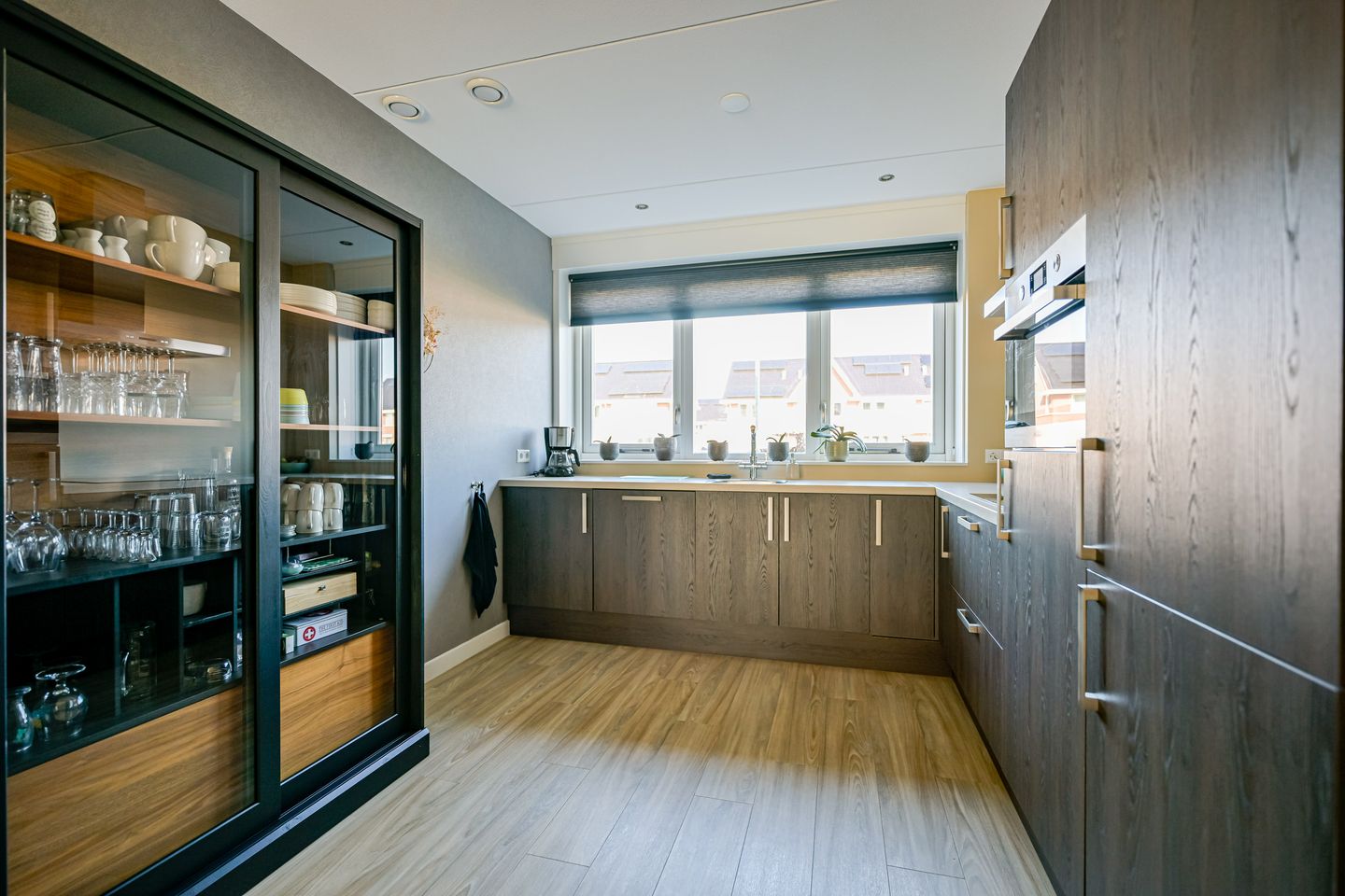 Foto 14 van Burgemeester Avisstraat 14