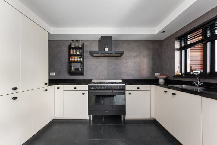 Foto 12 van Kerkweg 12