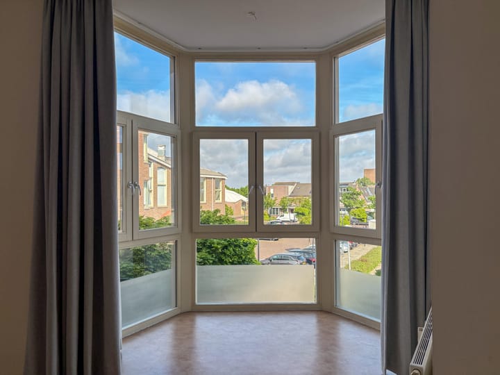 Photo 10 of Merel 109