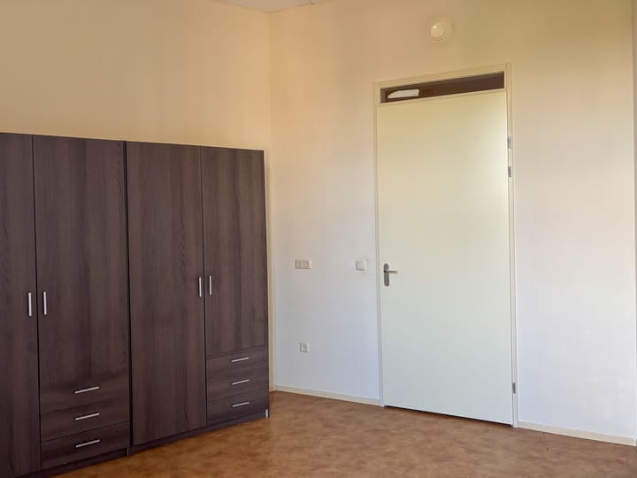 Photo 22 of Merel 109