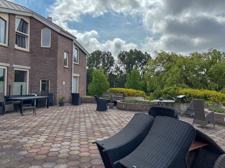 Photo 26 of Merel 109