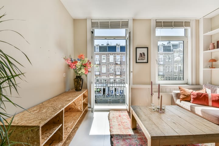 Foto 4 van Javastraat 111-2