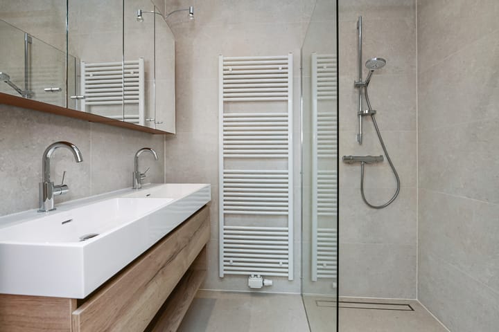 Photo 36 of Badhuisweg 58-J