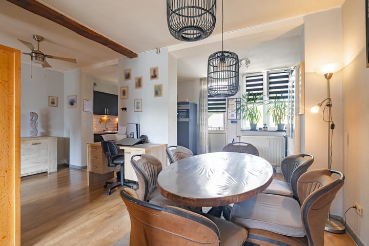 Photo 4 of Trompstraat 18