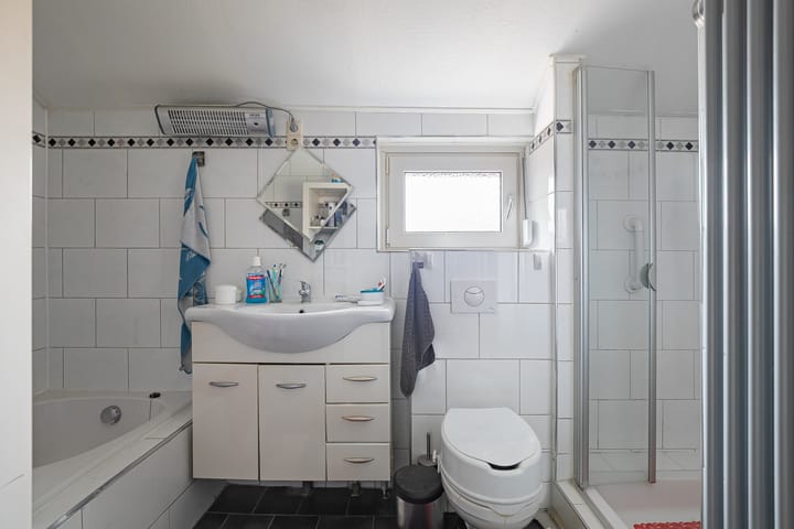 Photo 10 of Trompstraat 18