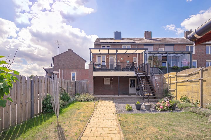 Photo 16 of Trompstraat 18