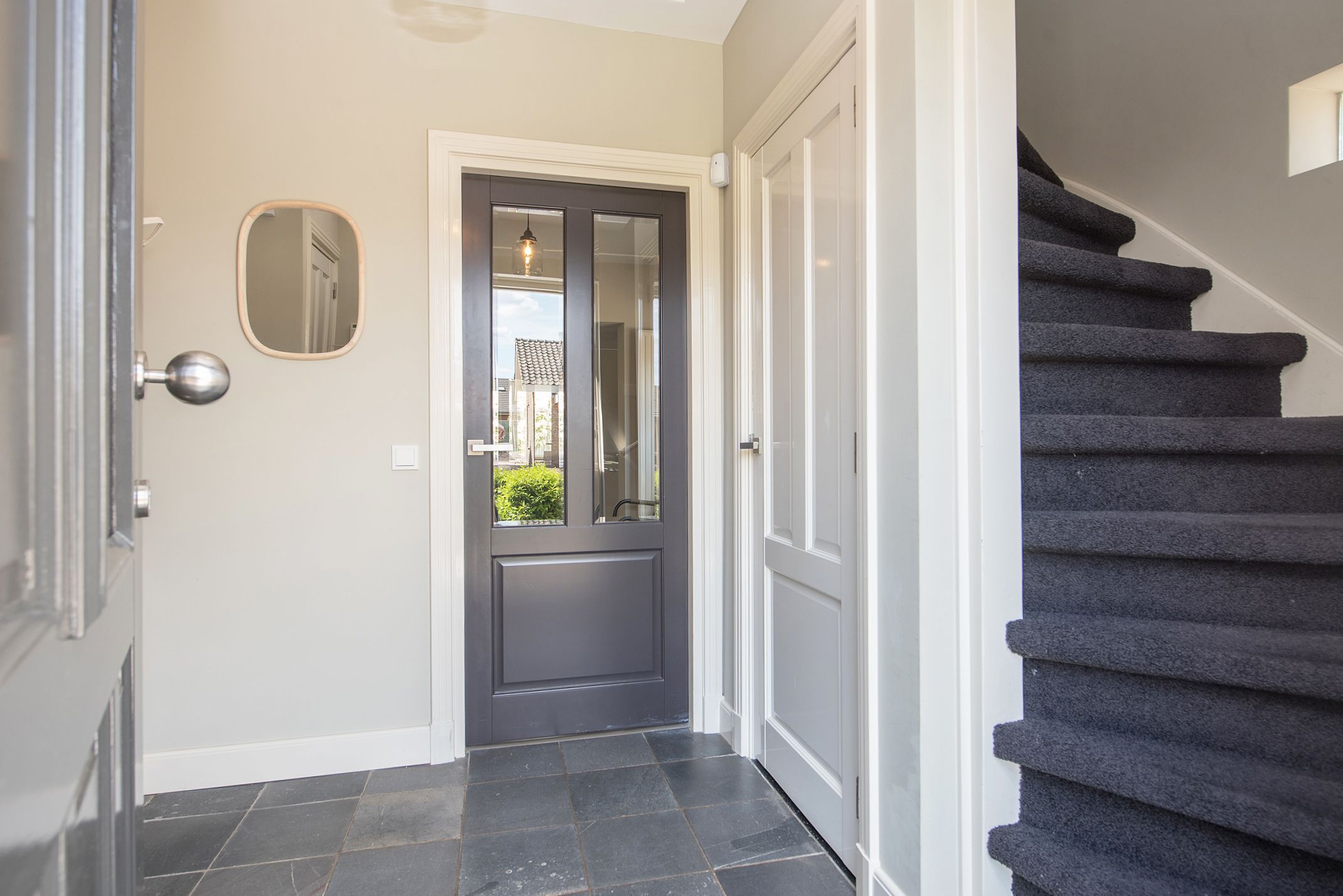 Photo 24 of Burchtstraat 10