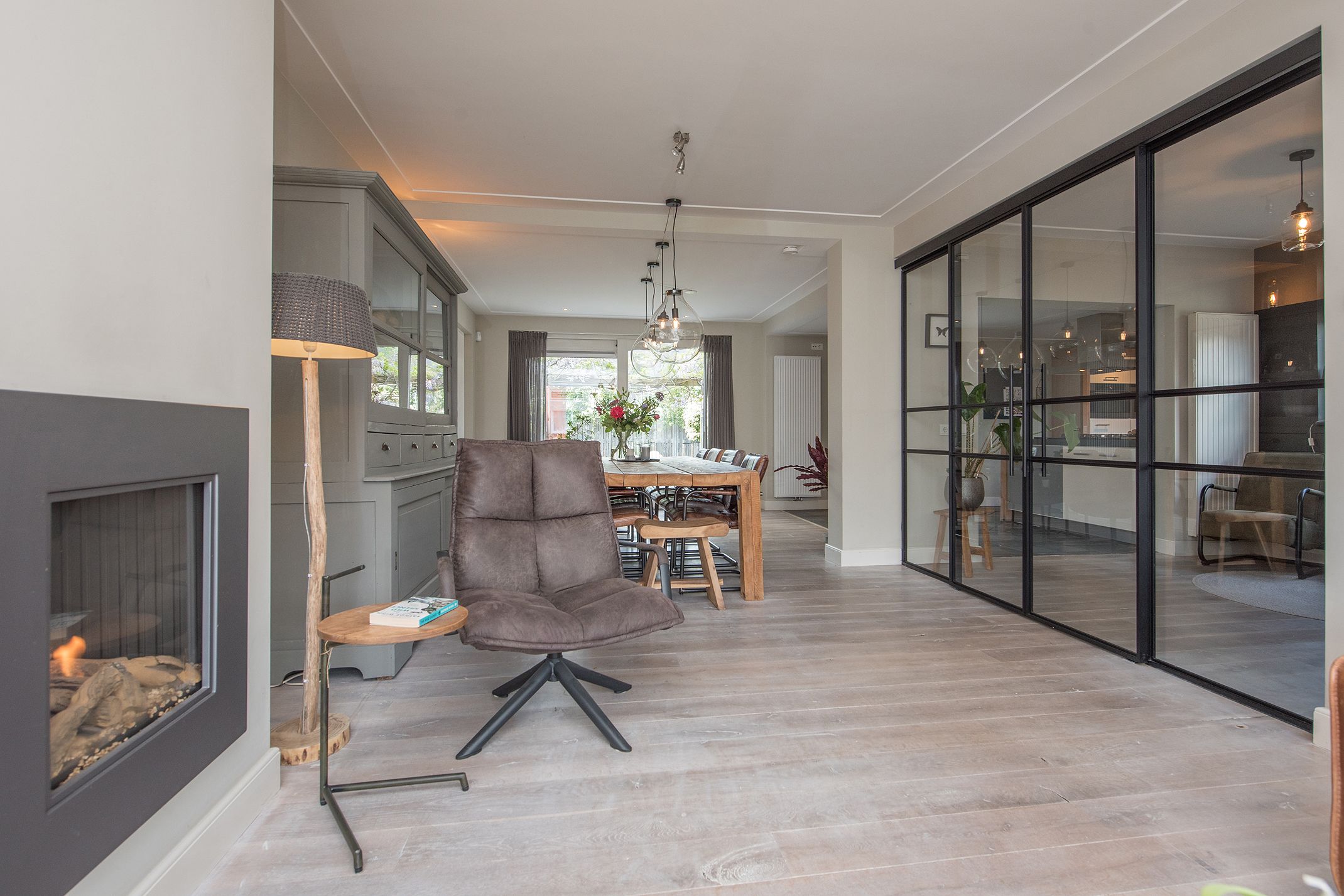 Photo 30 of Burchtstraat 10