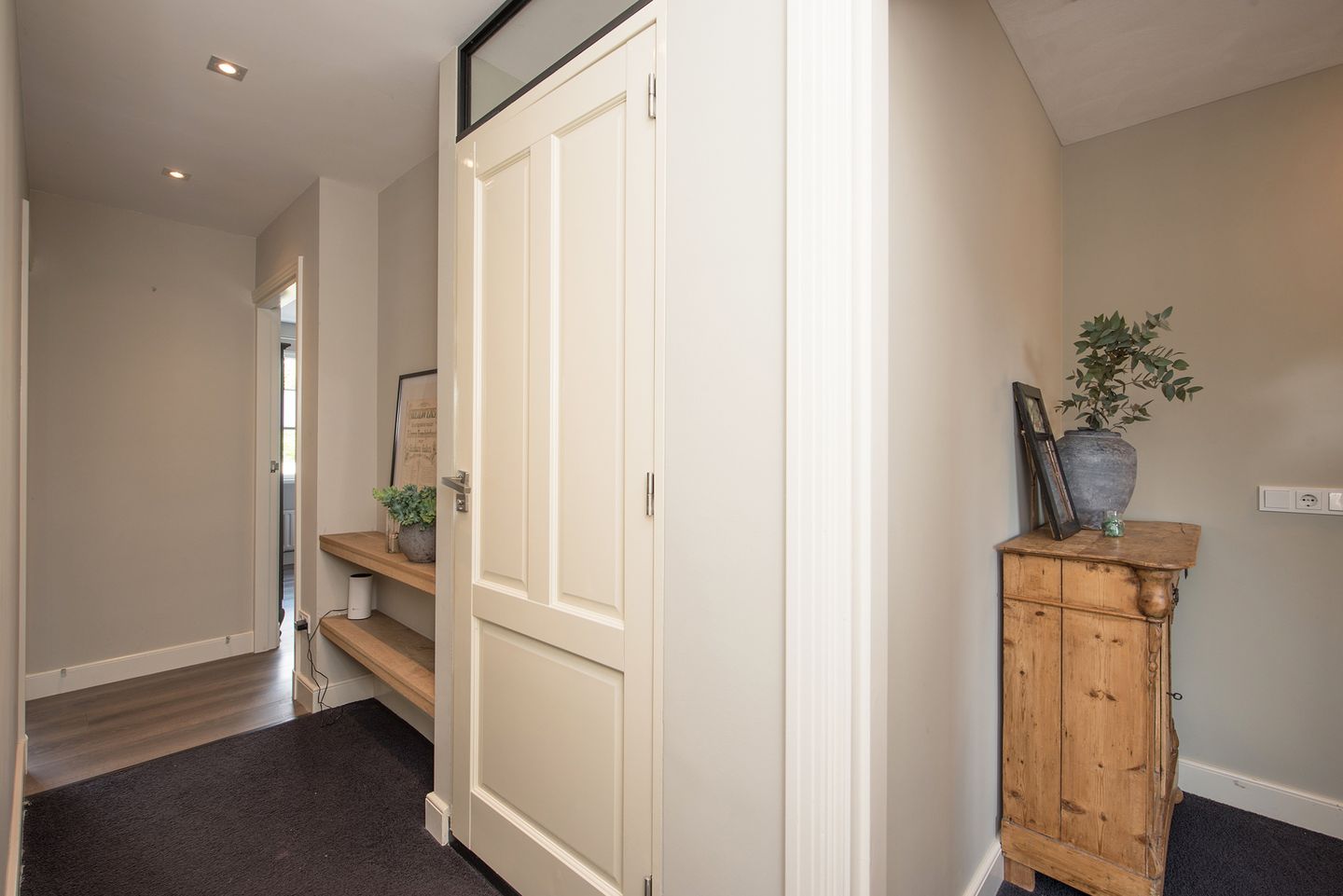 Photo 49 of Burchtstraat 10