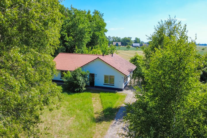 Foto 1 van Liezenweg 1