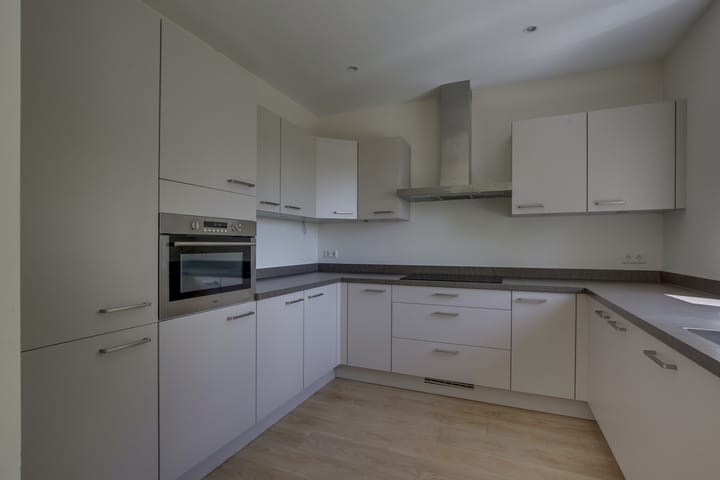 Foto 7 van Liezenweg 1