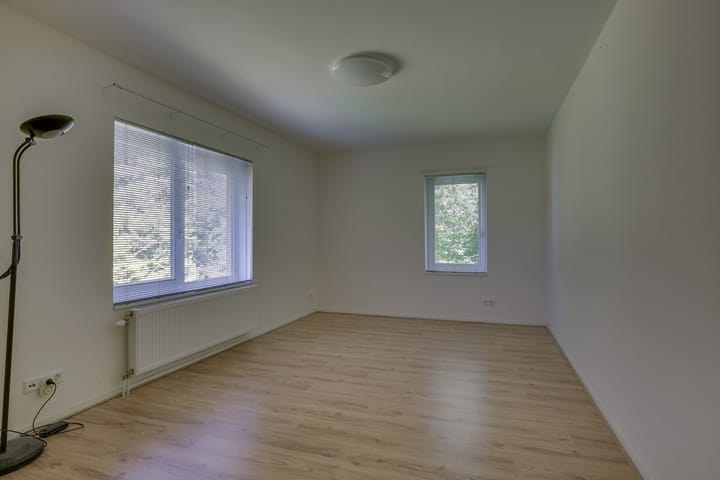 Foto 11 van Liezenweg 1