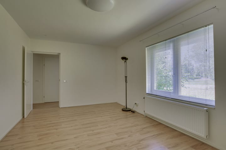 Foto 12 van Liezenweg 1