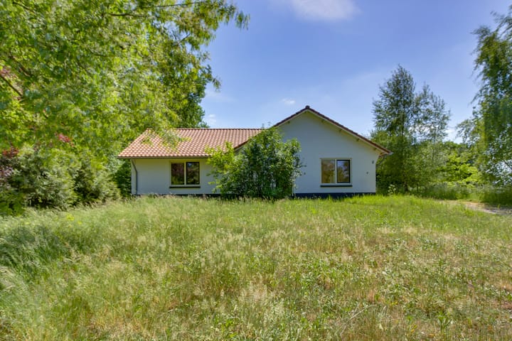 Foto 19 van Liezenweg 1