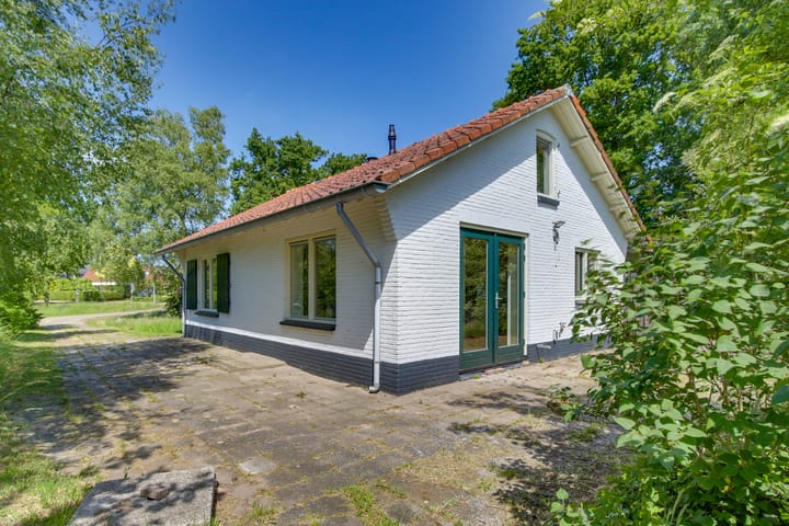 Foto 23 van Liezenweg 1