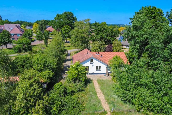 Foto 26 van Liezenweg 1