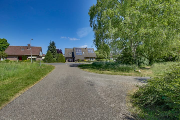 Foto 31 van Liezenweg 1